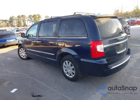 2015 Chrysler Town & Country Touring from USA, damaged, VIN 2C4RC1BG8FR619829
